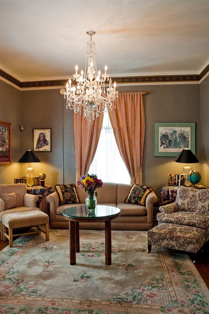 Arbor House Suites Bed And Breakfast サンアントニオ エクステリア 写真