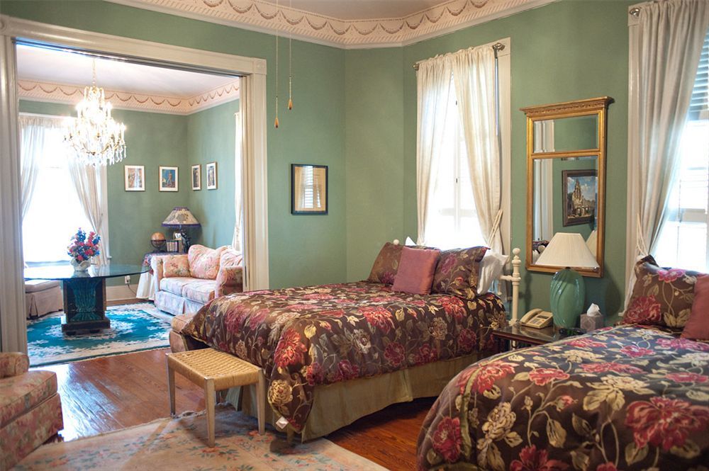 Arbor House Suites Bed And Breakfast サンアントニオ エクステリア 写真