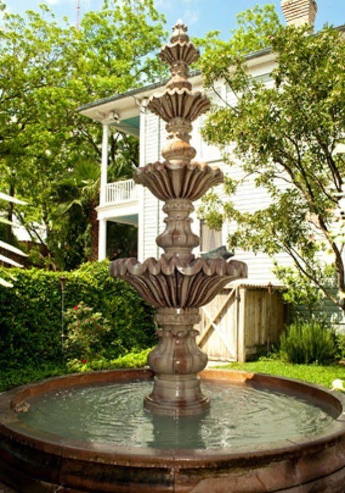Arbor House Suites Bed And Breakfast サンアントニオ エクステリア 写真